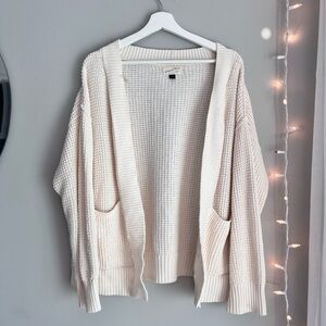 Universal Thread cream cardigan